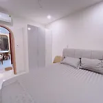 Homestay Near Pink Church, Tan Dinh Market